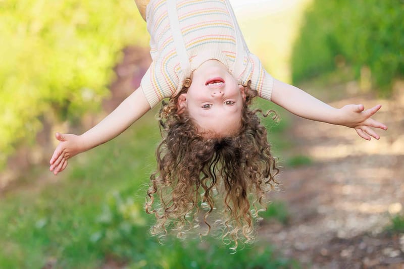חלאקה, בת מצווה ומשפחה