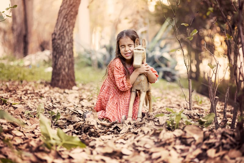 חלאקה, בת מצווה ומשפחה