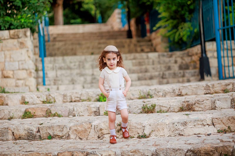 חלאקה, בת מצווה ומשפחה