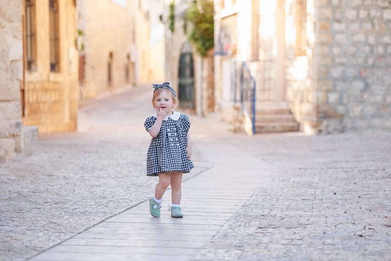 חלאקה, בת מצווה ומשפחה