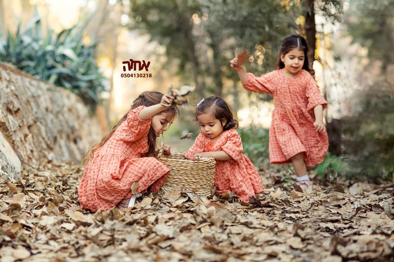 חלאקה, בת מצווה ומשפחה