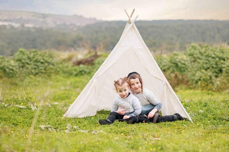 חלאקה, בת מצווה ומשפחה