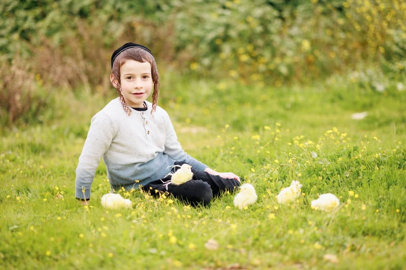 חלאקה, בת מצווה ומשפחה
