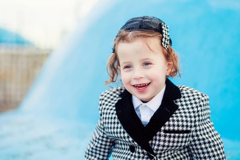 חלאקה, בת מצווה ומשפחה