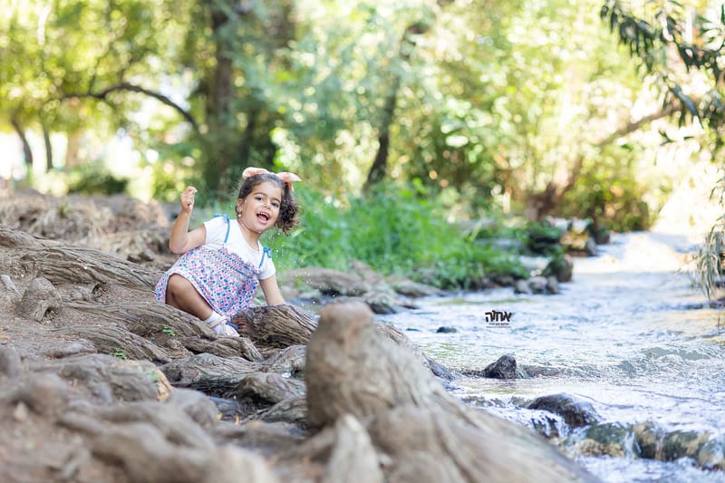חלאקה, בת מצווה ומשפחה