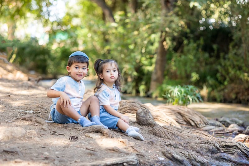 חלאקה, בת מצווה ומשפחה