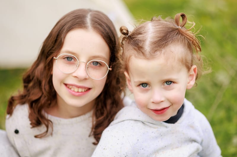 חלאקה, בת מצווה ומשפחה