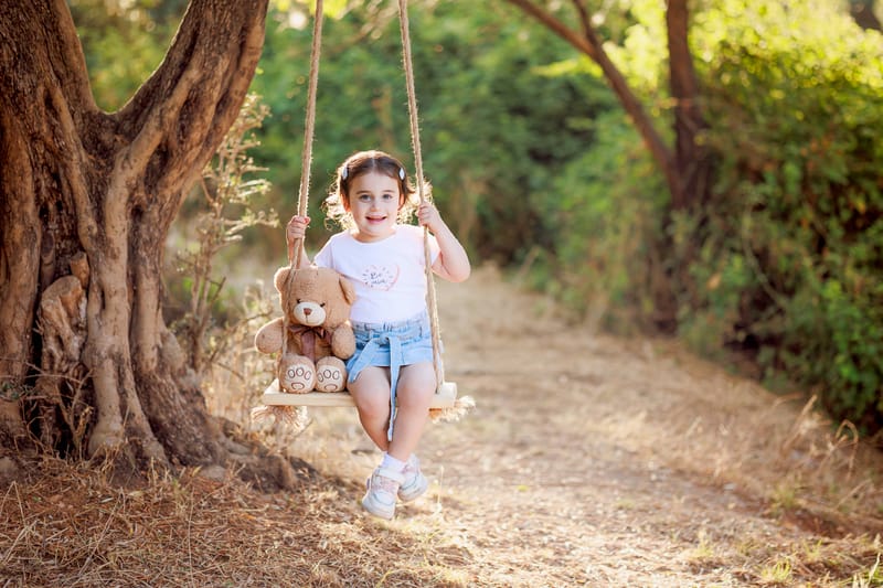 חלאקה, בת מצווה ומשפחה