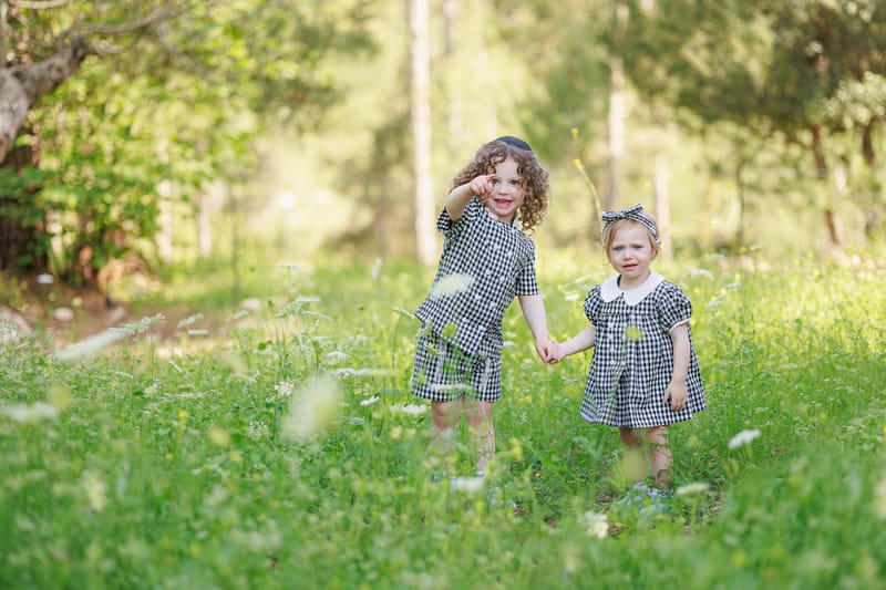 חלאקה, בת מצווה ומשפחה