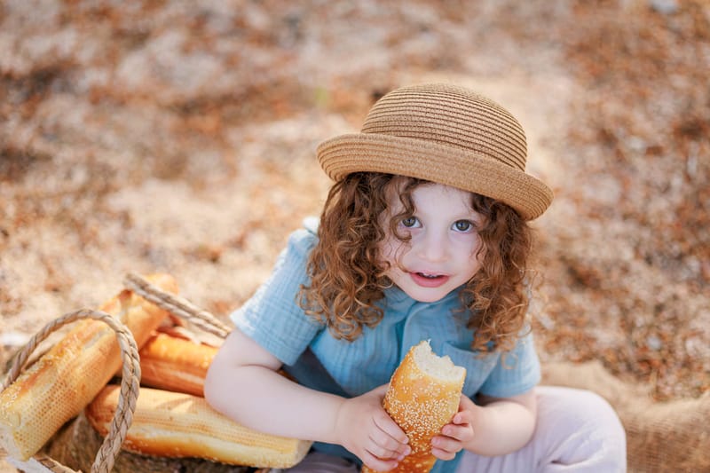 חלאקה, בת מצווה ומשפחה