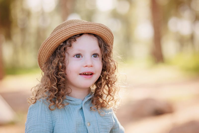 חלאקה, בת מצווה ומשפחה