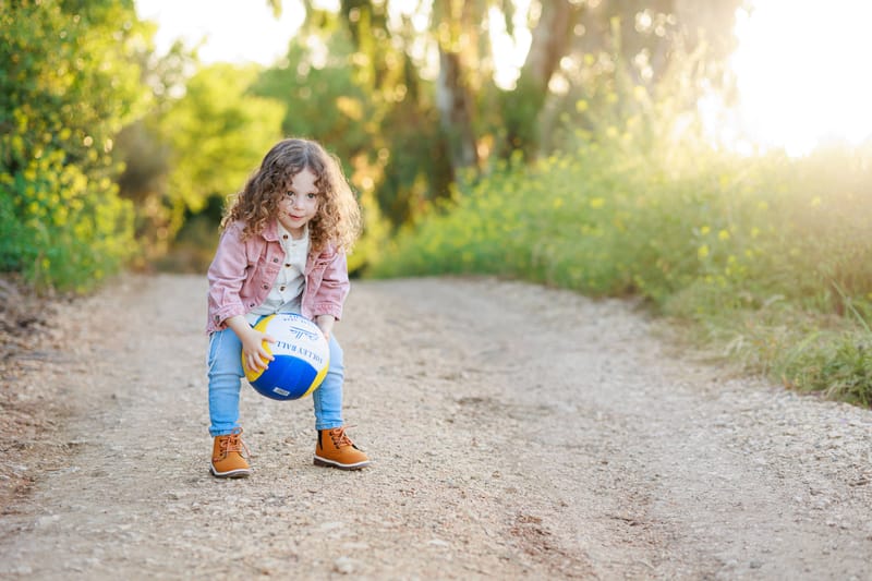 חלאקה, בת מצווה ומשפחה