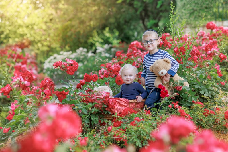 חלאקה, בת מצווה ומשפחה