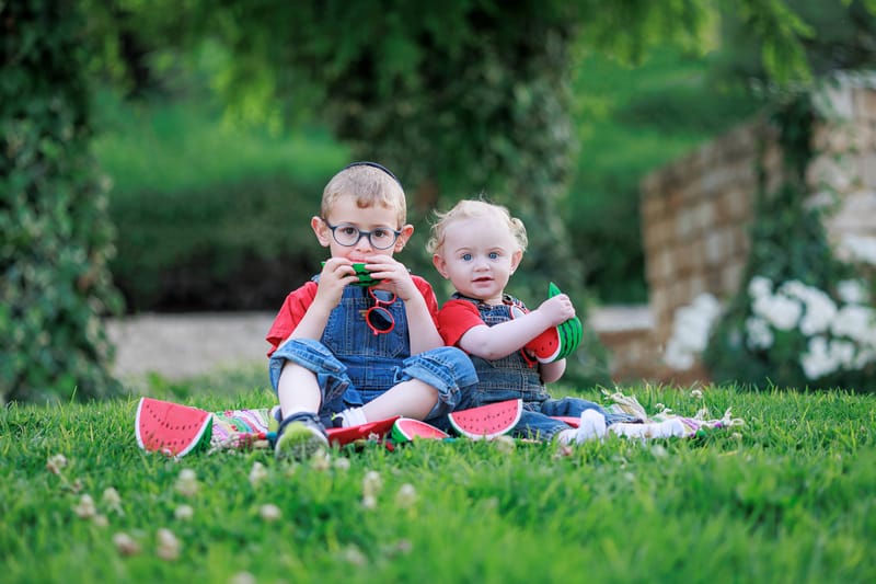 חלאקה, בת מצווה ומשפחה