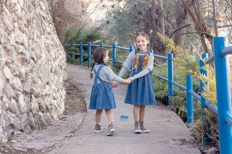 חלאקה, בת מצווה ומשפחה