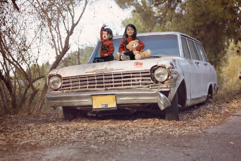 חלאקה, בת מצווה ומשפחה