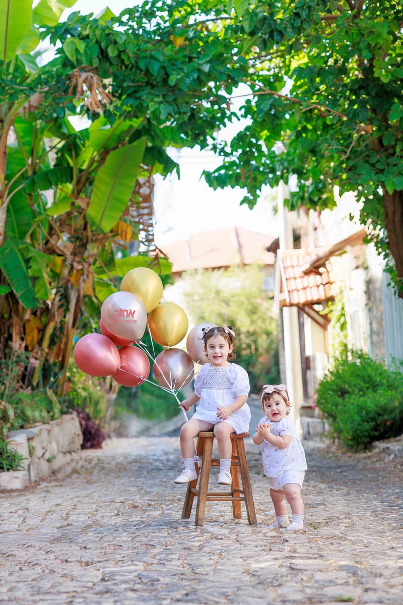 חלאקה, בת מצווה ומשפחה