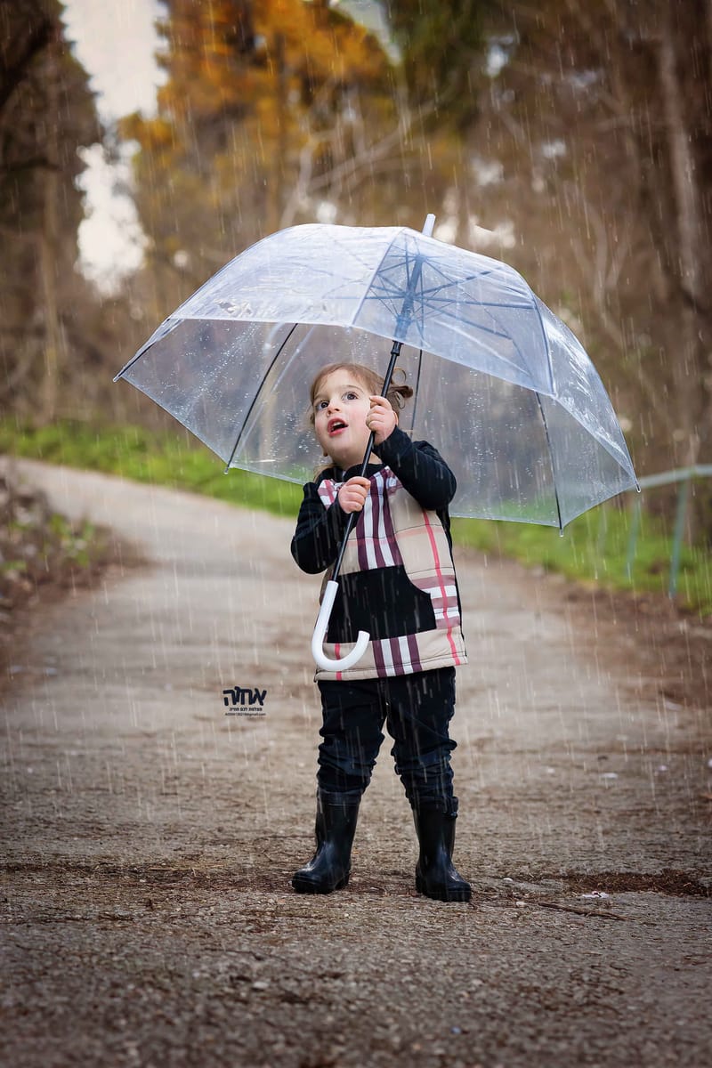 חלאקה, בת מצווה ומשפחה