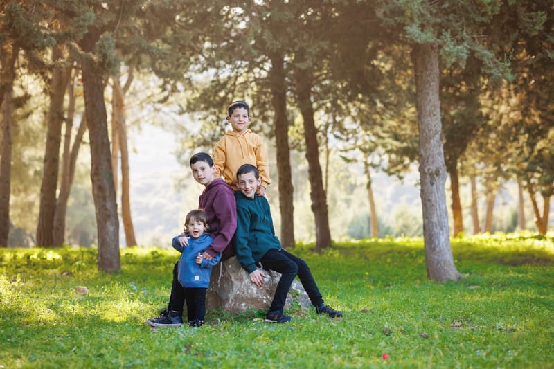 חלאקה, בת מצווה ומשפחה