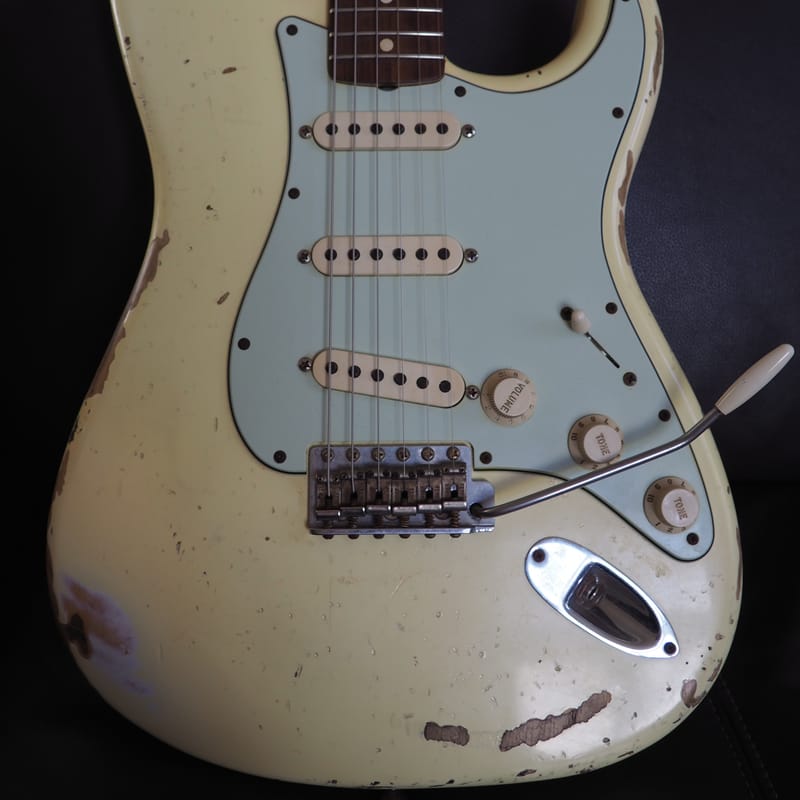 The White Strat