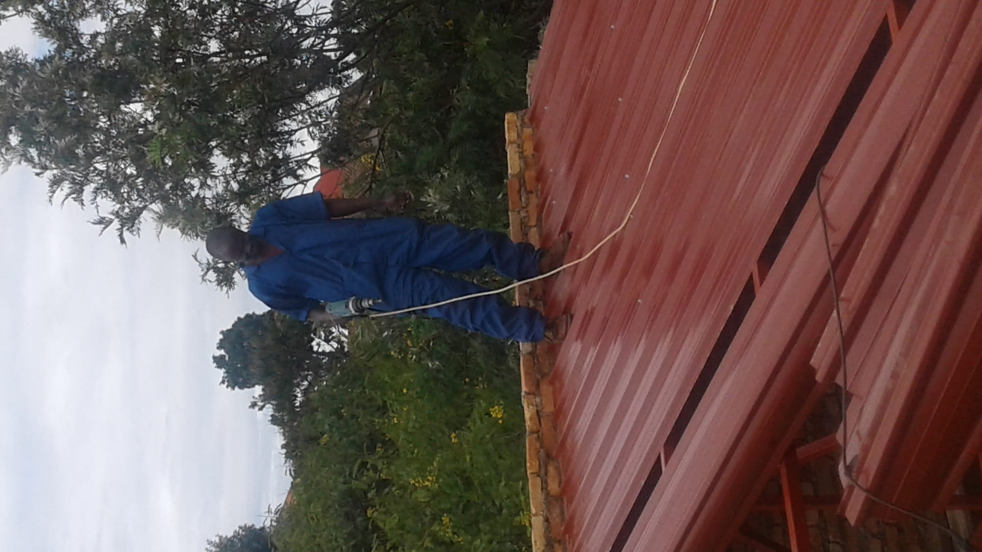 Roof of new building of ETEKA