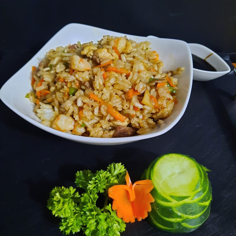 YAKIMESHI MIXTO ( Grande )