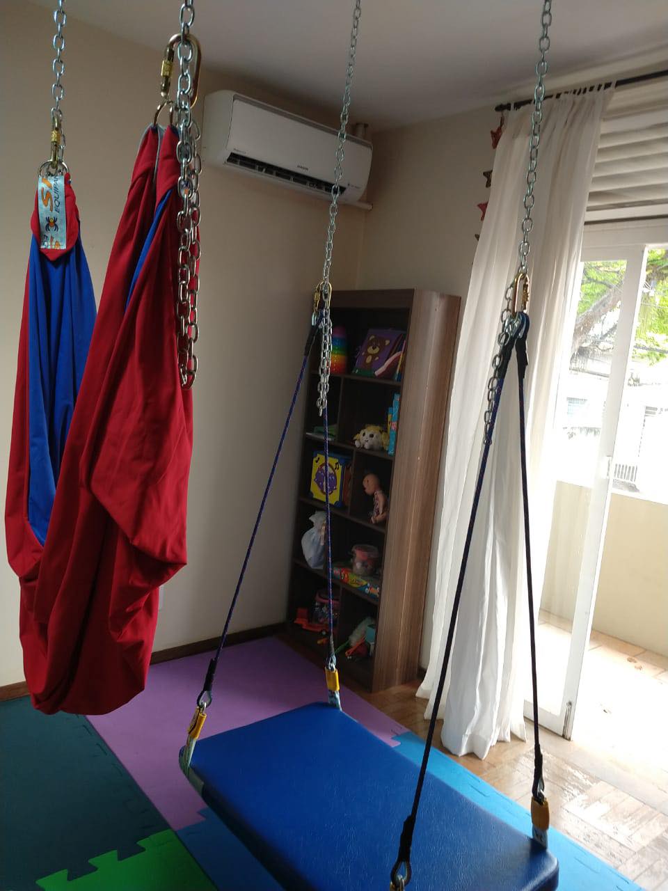 O Instituto Euthymia é um espaço de atendimento interdisciplinar, voltado para a atenção ao cuidado integral humano.