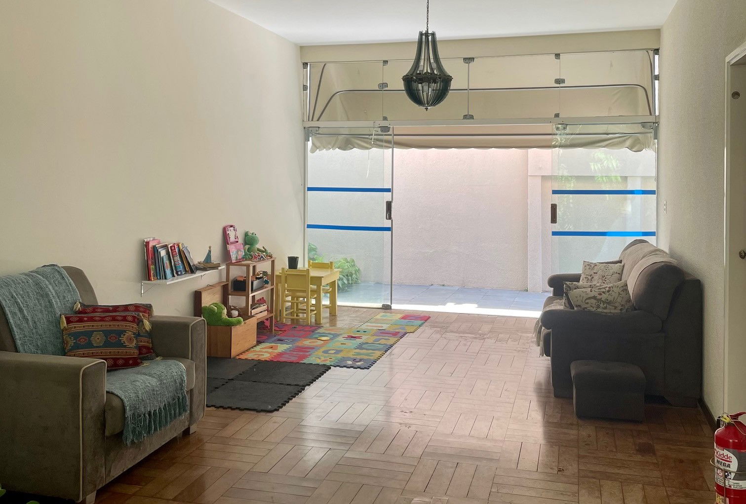 O Instituto Euthymia é um espaço de atendimento interdisciplinar, voltado para a atenção ao cuidado integral humano.