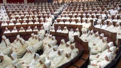 «خدام الدولة».. السرقة في المغرب بالقانون!