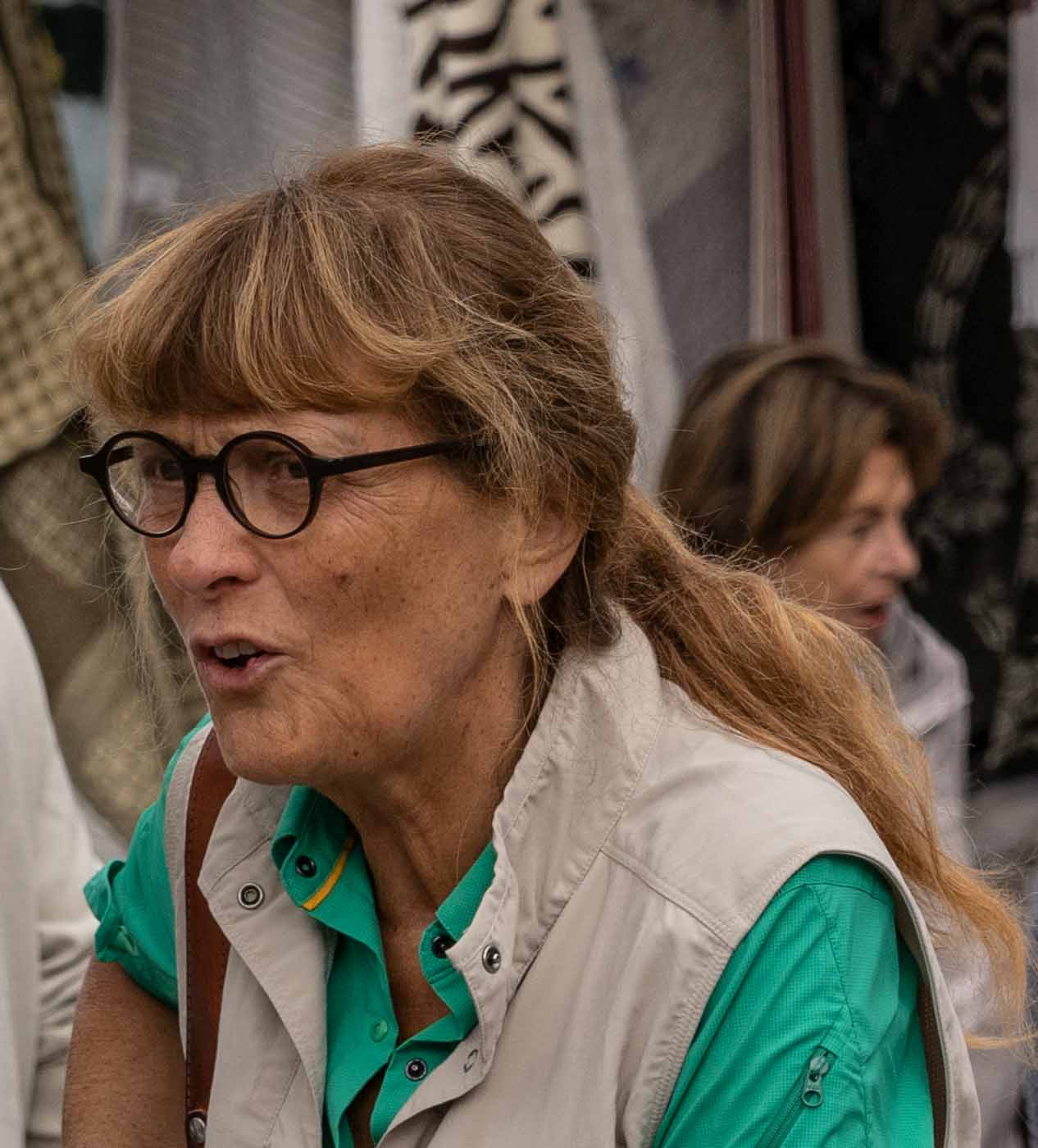 Volto nella folla N. 4