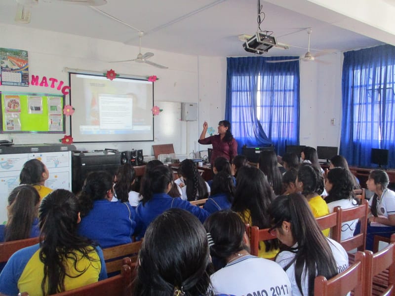 Educación en las alturas a pesar de la adversidad