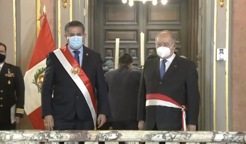 Ántero Flores-Aráoz juramentó como Presidente del Consejo de Ministros
