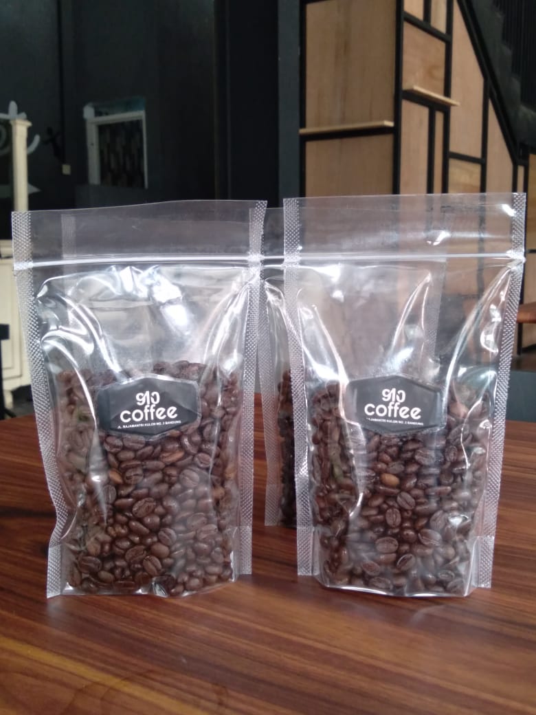 910 Housebrand Coffee Bean