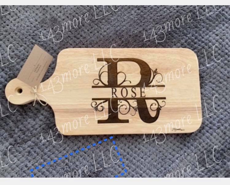 Oak cutting board with large monogram