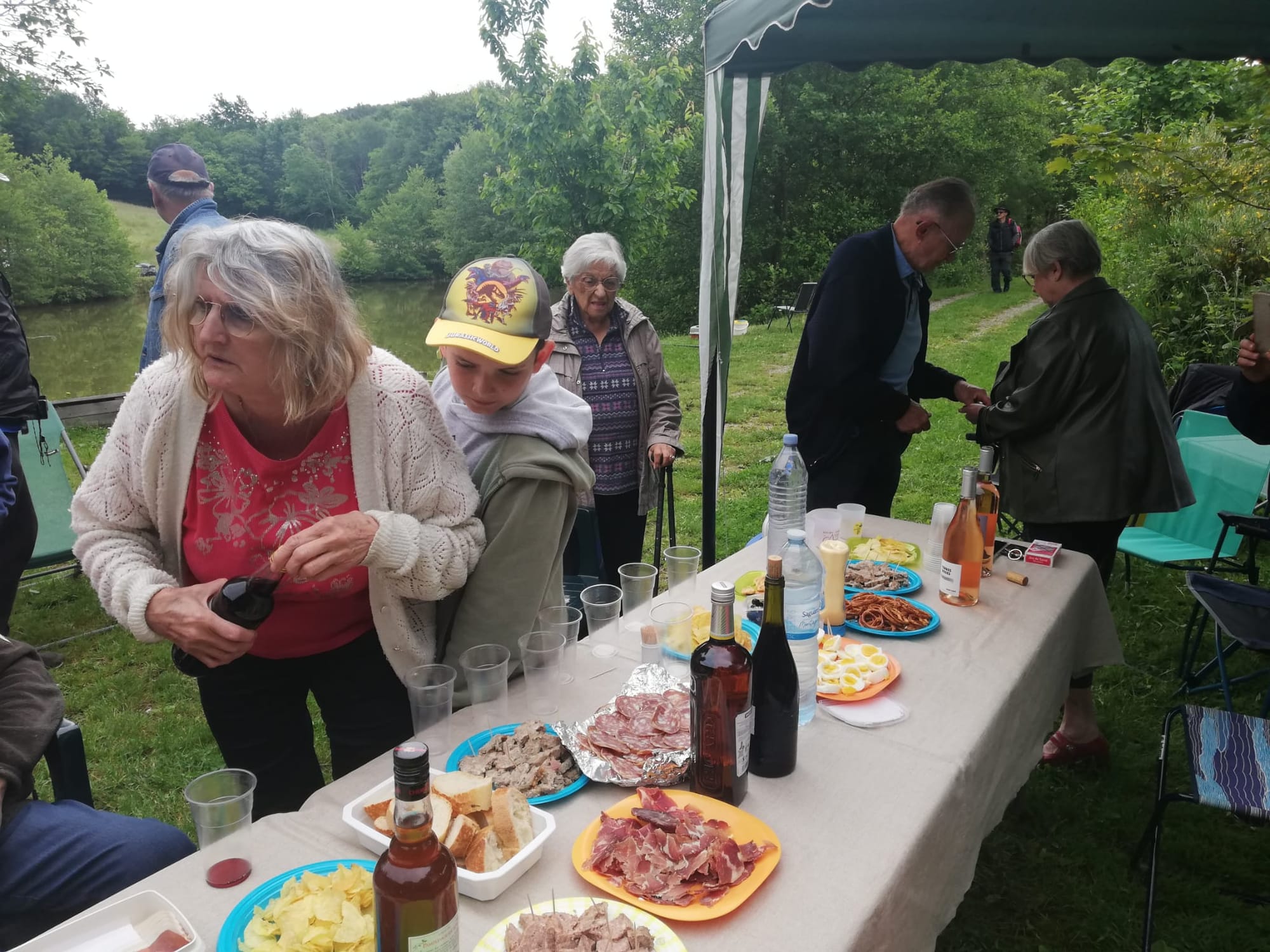 RESTAURATION ET HYDRATATION