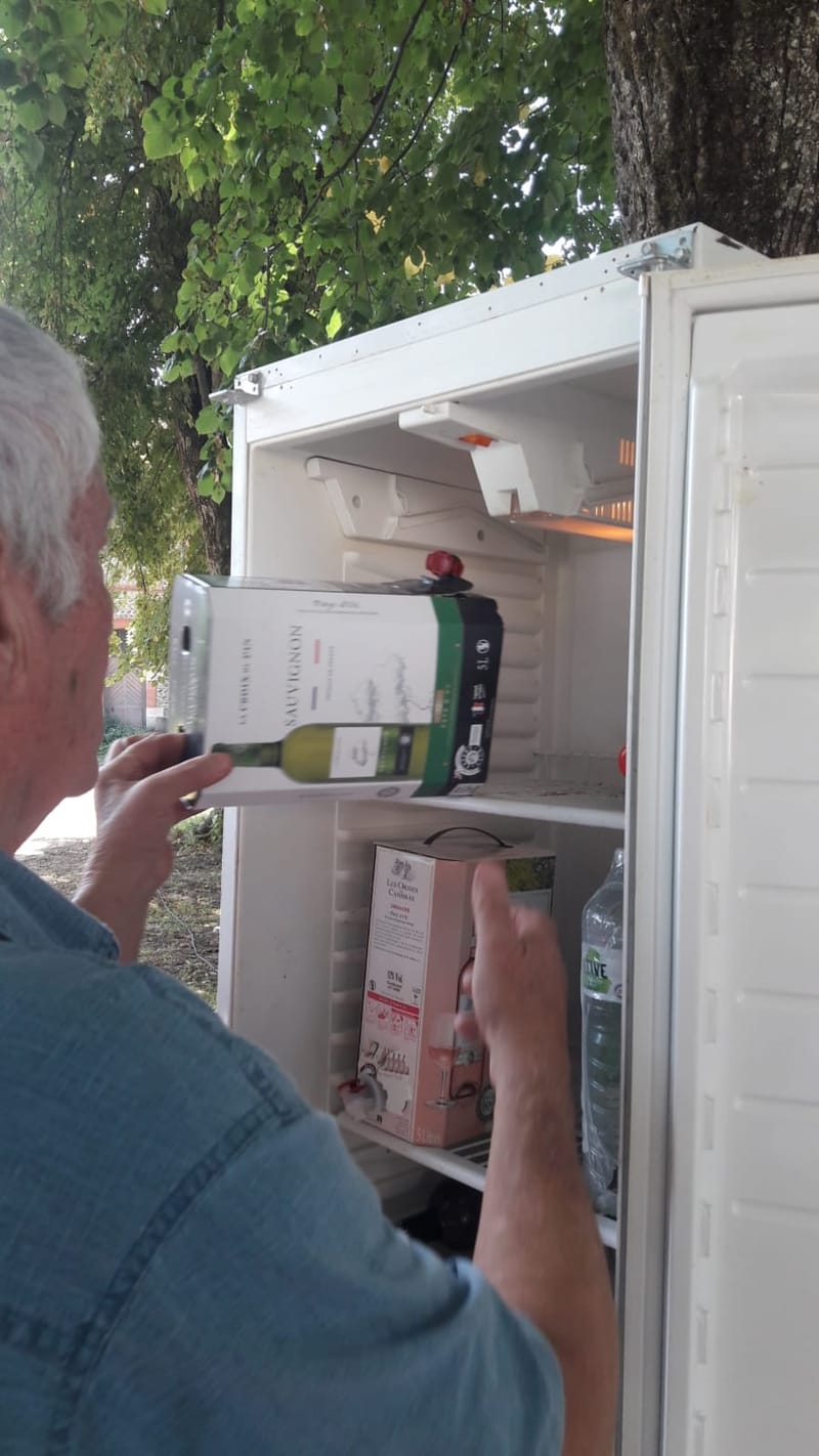 PIQUE NIQUE DETENTE AU CHATEAU DE LUZY