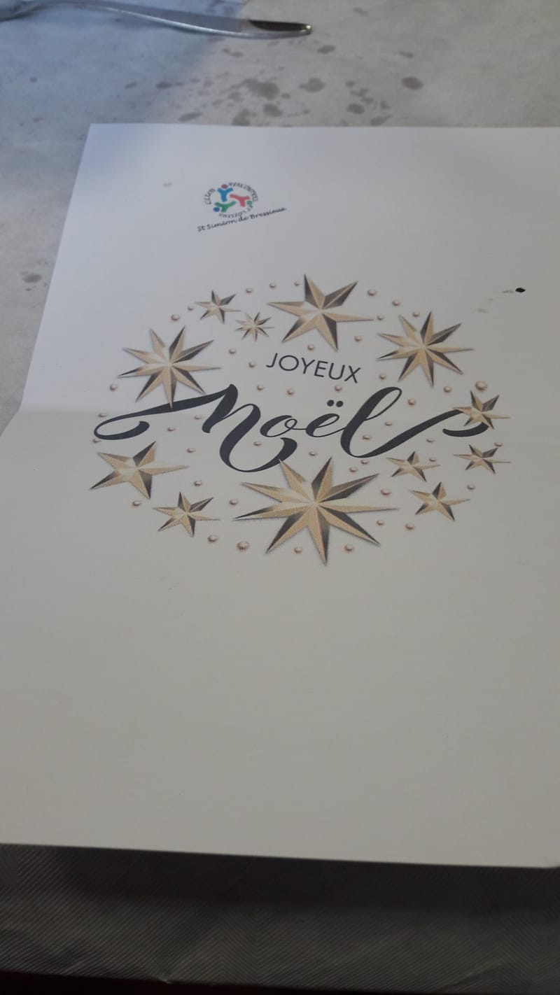OHOTOS DU REPAS DE NOËL DU 8 DECEMBRE 2023