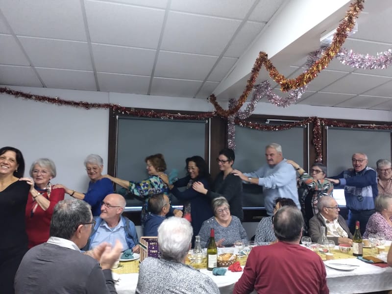 OHOTOS DU REPAS DE NOËL DU 8 DECEMBRE 2023