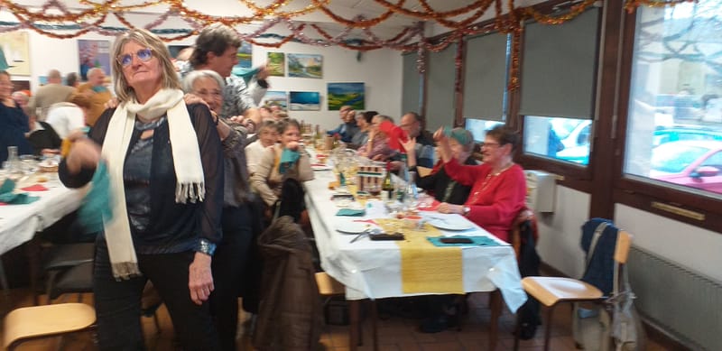 OHOTOS DU REPAS DE NOËL DU 8 DECEMBRE 2023
