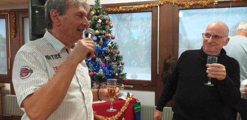 OHOTOS DU REPAS DE NOËL DU 8 DECEMBRE 2023