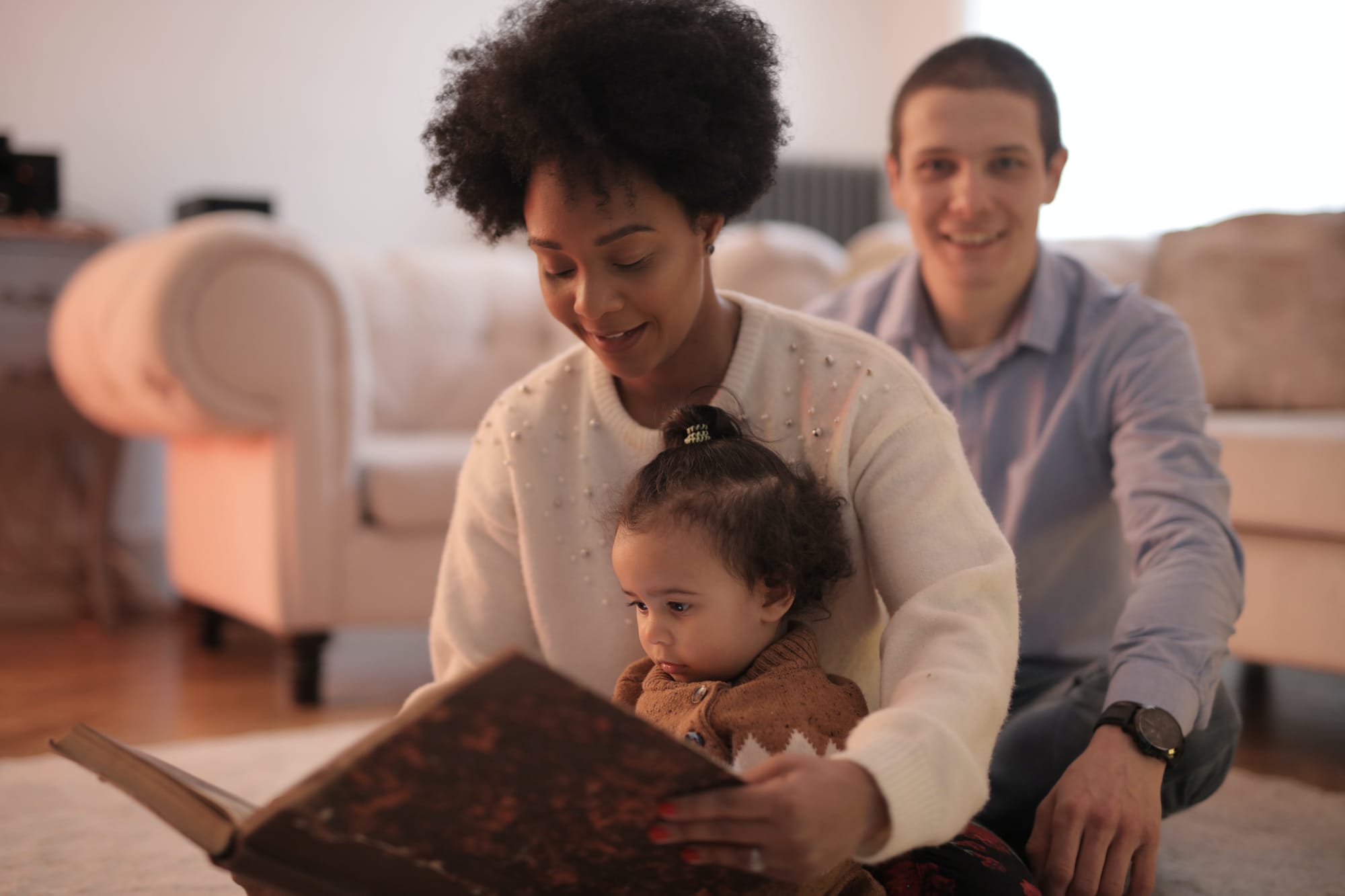 LEGGERE AI BAMBINI SVILUPPA LE LORO CAPACITÀ E NON SOLO QUELLE LEGATE AL LINGUAGGIO