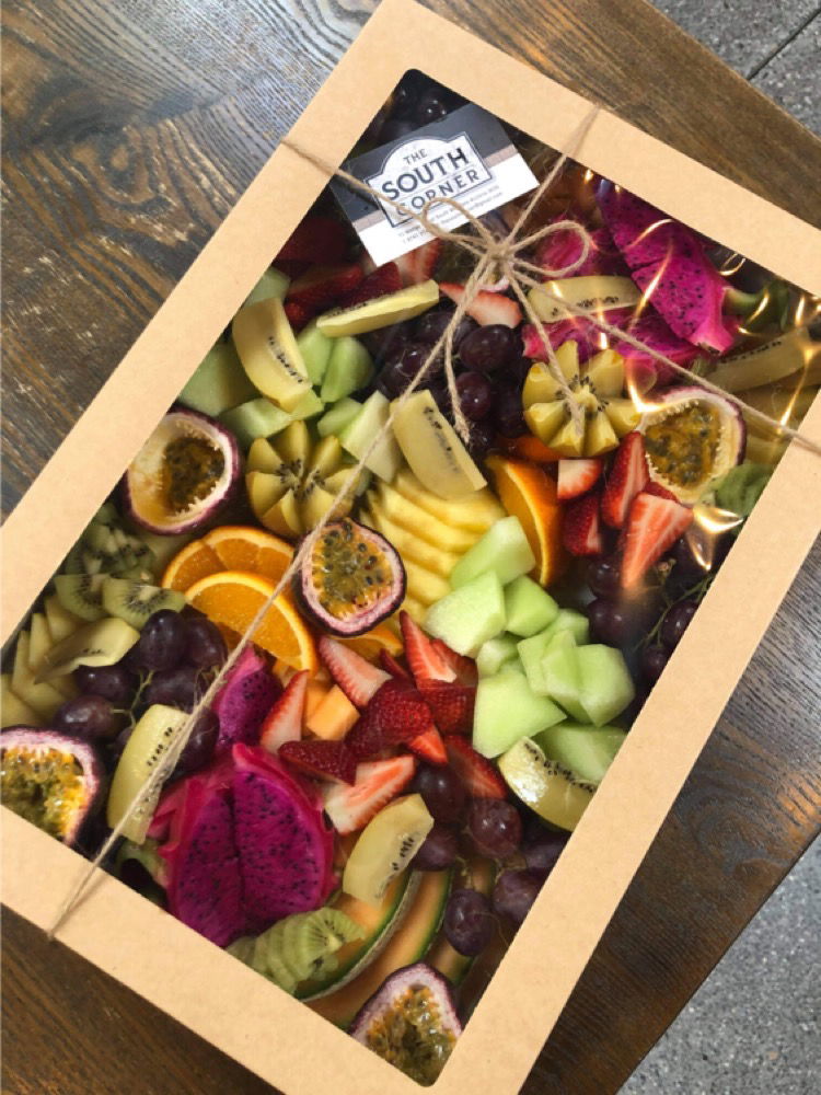 FRESH FRUIT PLATTER BOX