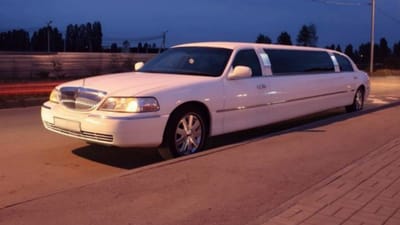 Benefits of DFW airport corporate unmarked black taxi car services
