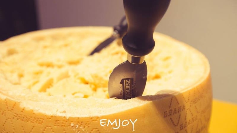 EMJOY THE INNOVATION