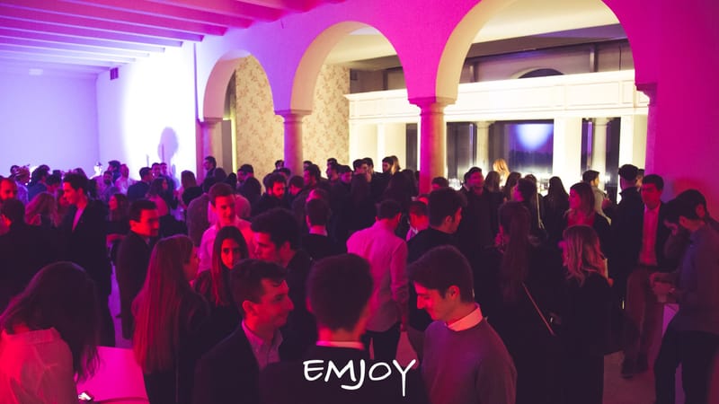 EMJOY GALLERY NIGHT
