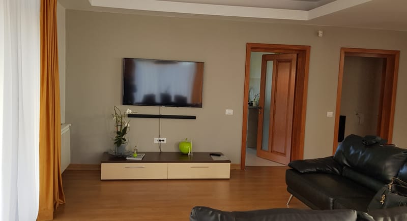 Amenjare living intr-o casuta din Baia Mare