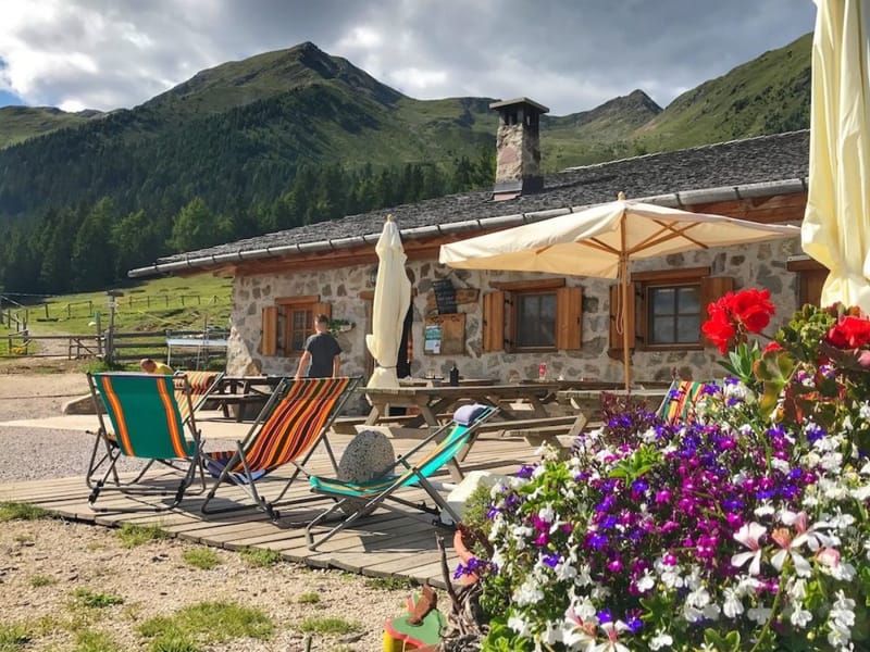 VAL DI NON - TRA CASTELLI E NATURA