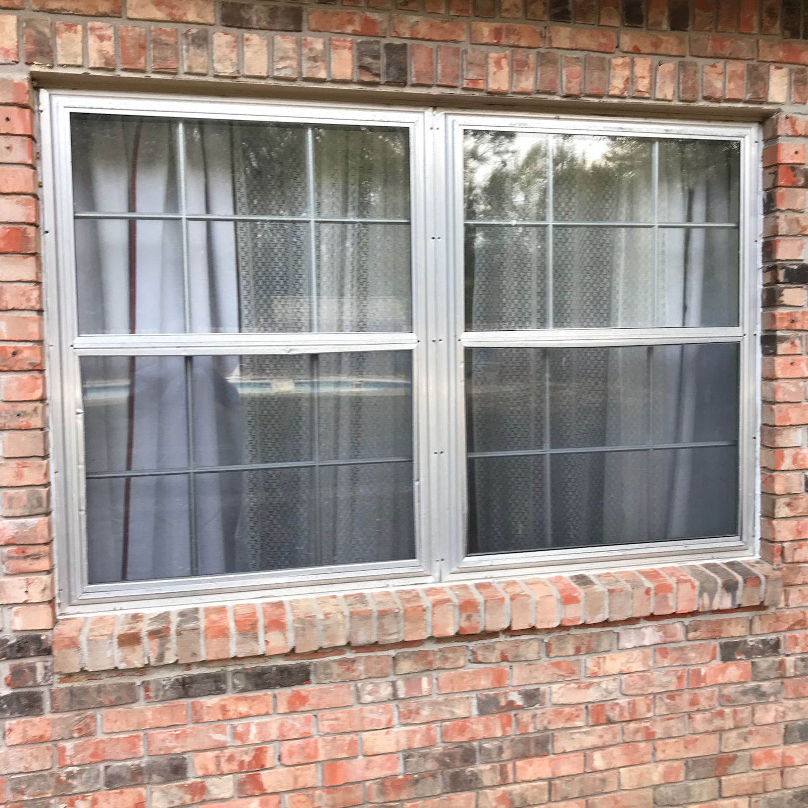 EXTERIOR WINDOWS