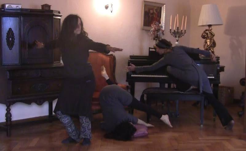 Wohnzimmer-Tanz-Drama