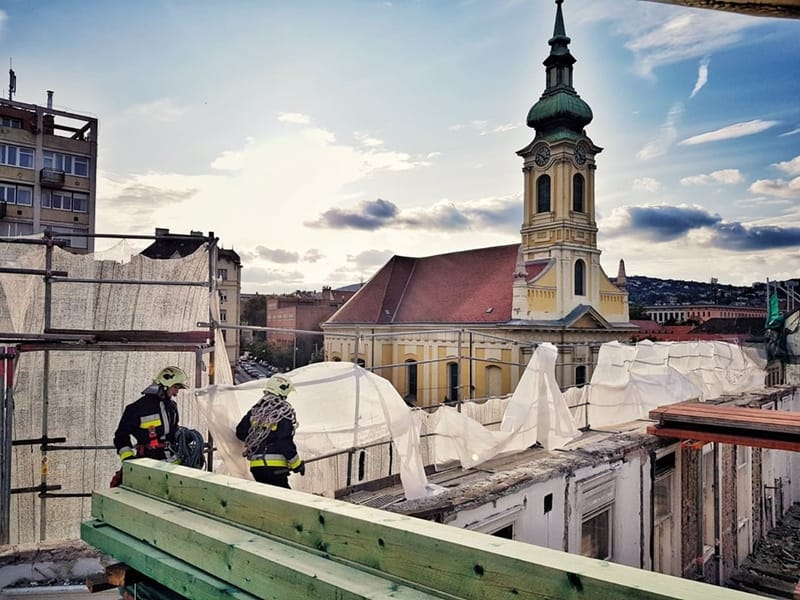 Viharos szél okozott károkat